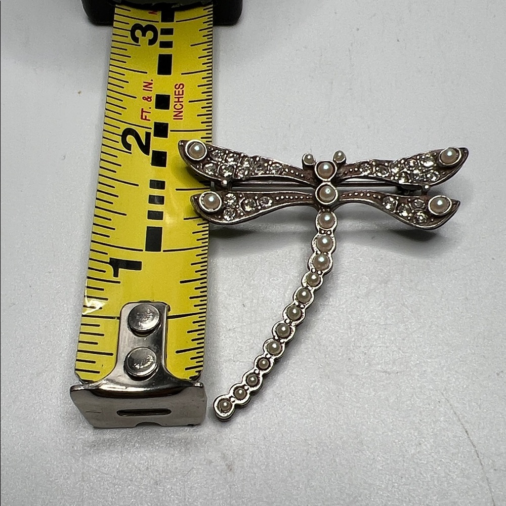 Graziano Vintage Elegant Dragonfly Brooch with Pearls and Crystals